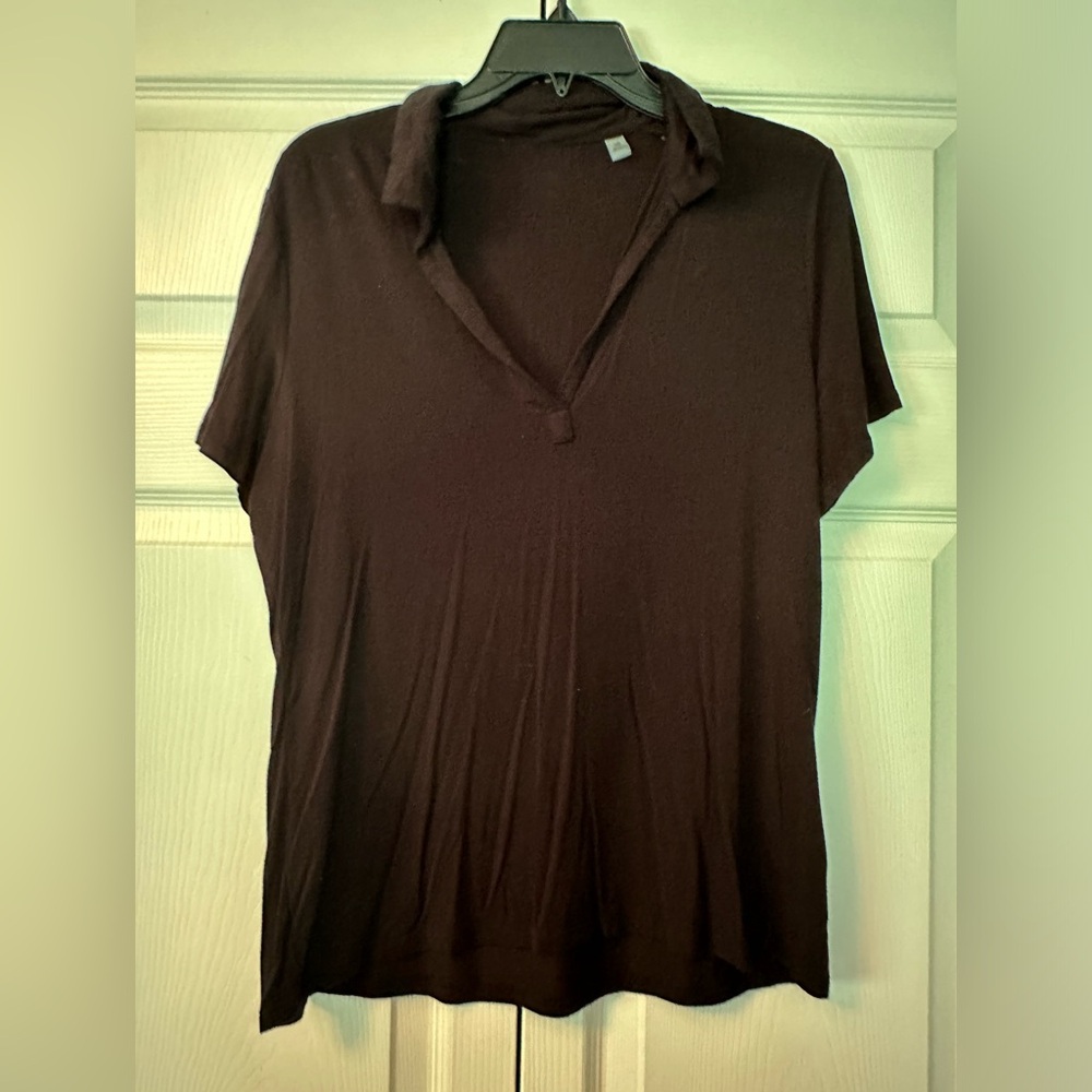 Elie Tahari black polo shirt